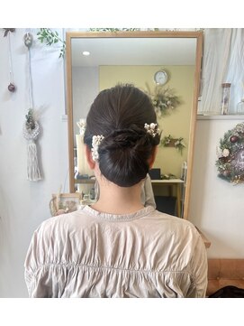 シニヨンスタイル