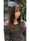 大人かわいいレイヤーロング×シースルーバング