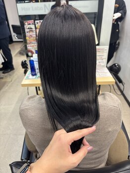 ヘアーラボ ノッシュ 六本松店(Hair Labo Nosh)の写真/【髪質改善】髪の毛がしっとり滑らかに☆サロンでしかできない厳選トリートメント多数あり☆髪にご褒美を☆