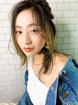 ニクス フリー ウエストバーン(nix free WB) 【nix-free WB】グラデーション/ハーフアップ/グレージュ