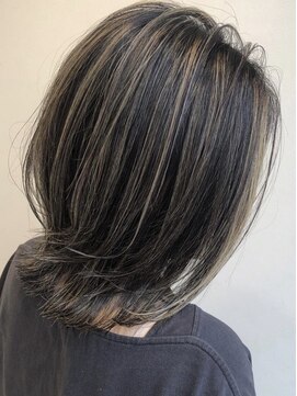 ジェービーヘア 稲毛(jb hair) デザインカラーでつくるハイライトスリークボブ　【稲毛】