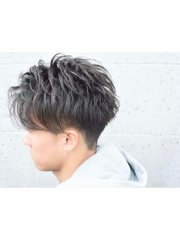 カットがとにかく上手い！注目のメンズスタイルを創り上げ、ランキング常連★