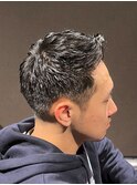くせ毛ショート ツーブロック刈り上げ アップバング スタイル