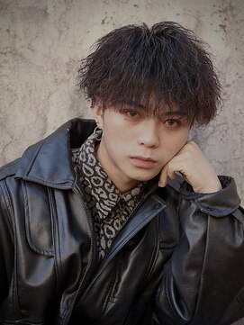 スキル(SKILL) 王道ツイストスパイラル 波巻きパーマ 福岡メンズパーマ