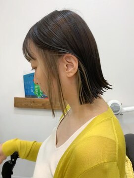 ベラ(Bella) 大人可愛い切りっぱなしボブクールショートボブ20代30代40代