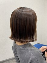 セカンド(Second)&nbsp;Second   ×　外ハネスタイル