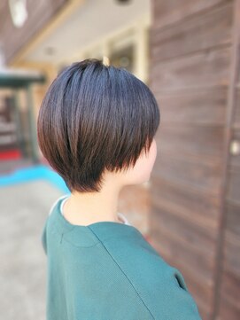 クアント(Quaint) 大人可愛い王道ショートスタイル