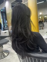 シティ(CITY)&nbsp;ブルーブラックカラー×レイヤーカット【CHICA】