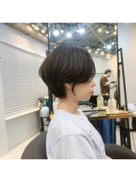 アオ 岡野 横浜(a-o) short hair