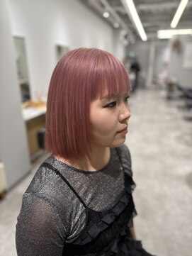 アヴァンス 京橋店(AVANCE) コーラルピンクカラー