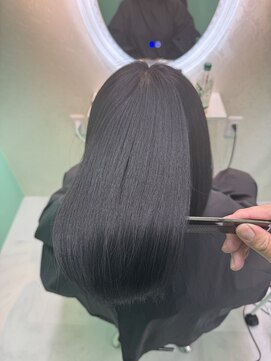 エラ(Ella) ブルーブラック