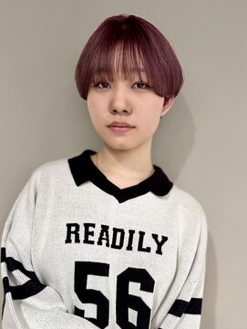 ペルソナ(PERSONA) ハイトーンピンク×マッシュショート