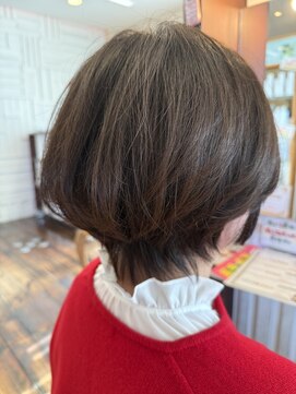 テン(TEN) 大人キレイなハンサムショートに夢中