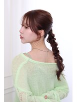 シロフ シブヤ(shirof shibuya)&nbsp;20代30代/大人ガーリー/お呼ばれ編みおろしで上品ヘアセット