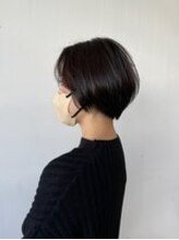 【大人女性×似合わせカット】お悩み解決！ボリューム感と小顔を両立