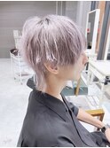 束感ウルフカット/ホワイトシルバーカラー