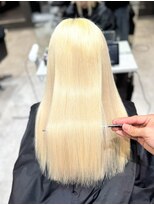 アンダーバーホワイト 天王寺阿倍野店(_WHITE)&nbsp;透明感たっぷり♪やわらかブロンド