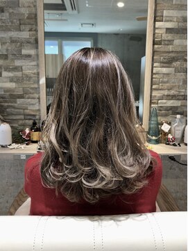 シェル(shell) 大人女性のハイライト