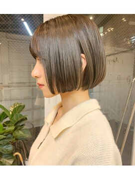 ルーム(Loom.) 【河津怜司】ミニbobオリーブベージュ【Loom./明治神宮前/原宿】