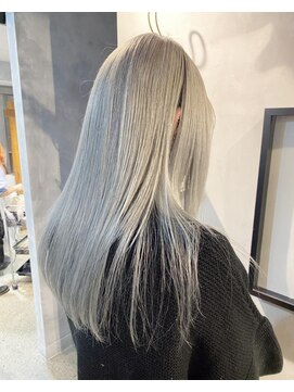 ジーナ(XENA) 『光』snow white