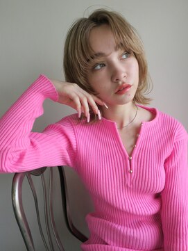 ウォーター 表参道(WATER) ヘーゼルベージュ/ウルフレイヤー/センターパート/グレージュ