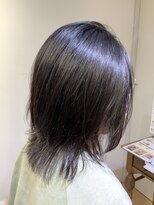 ユーネリー(U-NERY) ミディアムスタイル