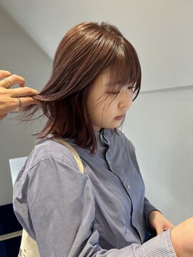 トレス(TRESS) ピンクベージュ ハイトーンカラー レイヤーミディアム