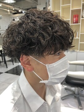 テテ(TETE) 波巻きパーマ/ツイスパ/スパイラル