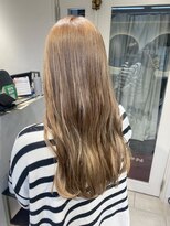 テトラ バイ ネオリーブ 横浜西口店(tetra by neolive)&nbsp;＊ミルクティーベージュカラー＊[横浜/横浜駅]