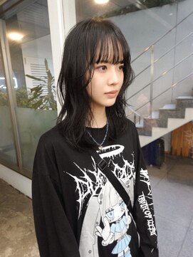 レコ 渋谷(LECO) 黒髪ニュアンスロングレイヤーナチュラルヘア