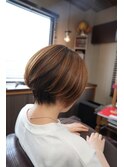 【ROOM】30代40代50代◎美シルエット抜群♪大人ショートボブ