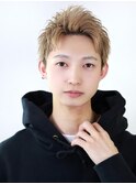 ハイトーンアップバングショート