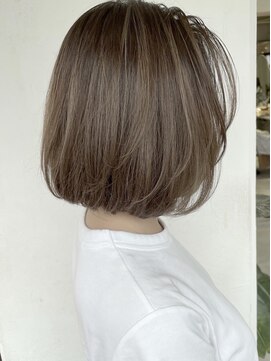 ラフヘアデザイン(Raf hair design) オリーブベージュシークレットハイライトショートボブミニボブ