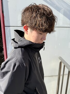 アイズ 海老名(AIZU) 刈り上げマッシュ×シャドウパーマ メンズパーマ 眉毛