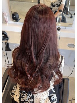 ティム(tim) 赤髪/ブリーチなし赤/ワインレッド/髪質改善/レイヤーカット/