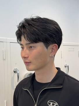 フィフス 栄(fifth) ニュアンスパーマセンターパートコンマヘアツーブロック