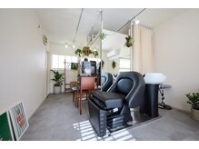 エマ(emma)の雰囲気（フルフラットシャンプー台）