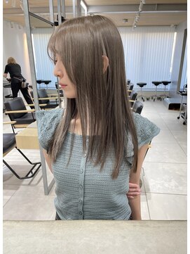 ブリーチなしオリーブグレージュ