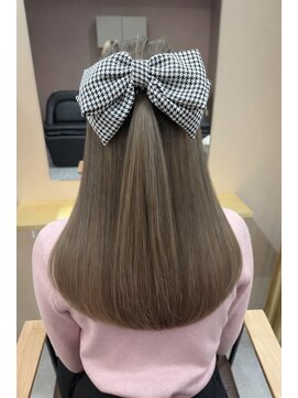 ムード(mood) 髪質改善トリートメント/美髪矯正/縮毛矯正/ストレート