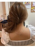 ナチュラルなヘアアレンジ