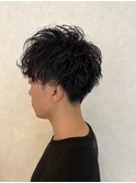 無造作な動きのメンズショート!