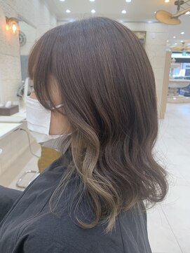 ティンク 天神(Tink) ミルクティーベージュ