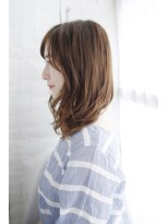シュシュット(chouchoute)&nbsp;斜めバングデザインカラーシルキーベージュグレージュカラー/077