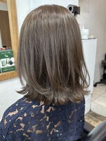 ハーツ(Heart's)&nbsp;白髪ぼかし脱白髪染め似合わせショートボブ40代50代60代