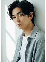 オリンテ バイ レシッド 表参道(orente by rcid)&nbsp;センターパートアップバング黒髪フェザーパーマメンズカット