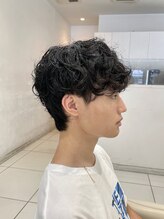 韓国式メンズパーマ