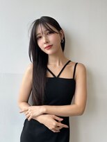 シンボルス 池袋(Symbols)&nbsp;ナチュラルストレート/レイヤーカット/ブルーブラック