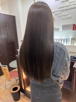 ステラ(Stella)の写真/【髪が潤う感動体験】一人ひとりの髪質に合わせて選べるトリートメントで、内側から潤う艶髪へ◎