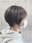ショートボブ