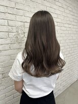 ランティ 難波駅前店(LUNTY NAMBA) グレージュカラー